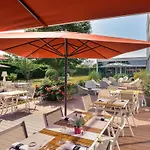 Mercure Lyon Eurexpo Отель 4*