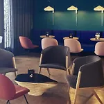 Отель Mercure Lyon Eurexpo 4*