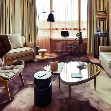 Hotel Mercure Lyon Eurexpo 4*