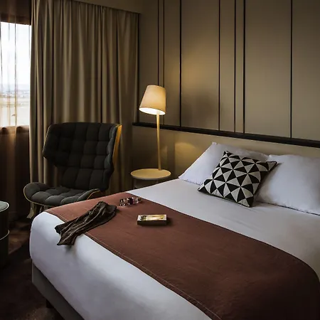 Mercure Lyon Eurexpo Hotel 4*