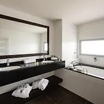 Mercure Lyon Eurexpo Hotel 4*