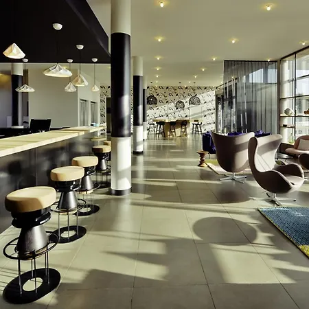 Mercure Lyon Eurexpo ジュナ