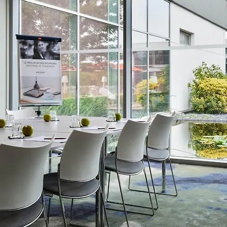 ホテル Mercure Lyon Eurexpo 4*