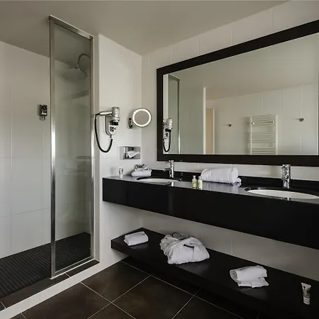 Mercure Lyon Eurexpo 4*