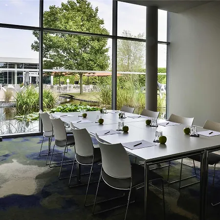 Mercure Lyon Eurexpo Hotel 4*