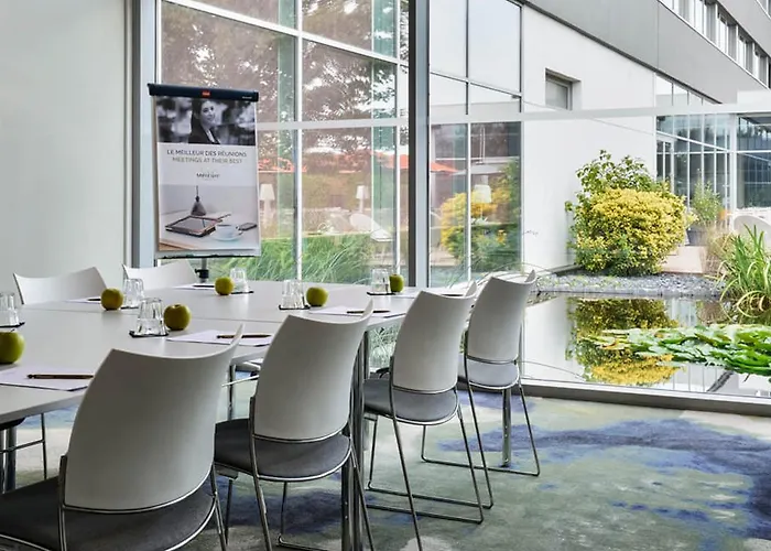 Hotel Mercure Lyon Eurexpo 4*