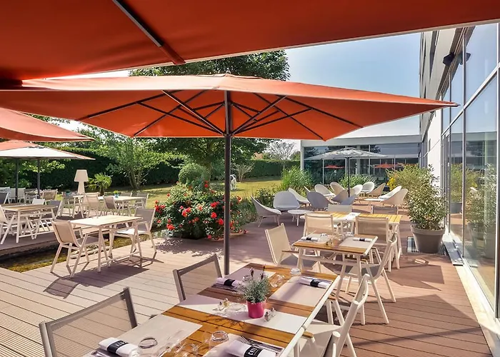Mercure Lyon Eurexpo Hotel 4*