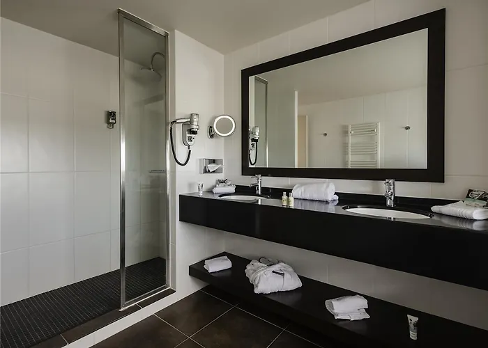 Mercure Lyon Eurexpo 4*