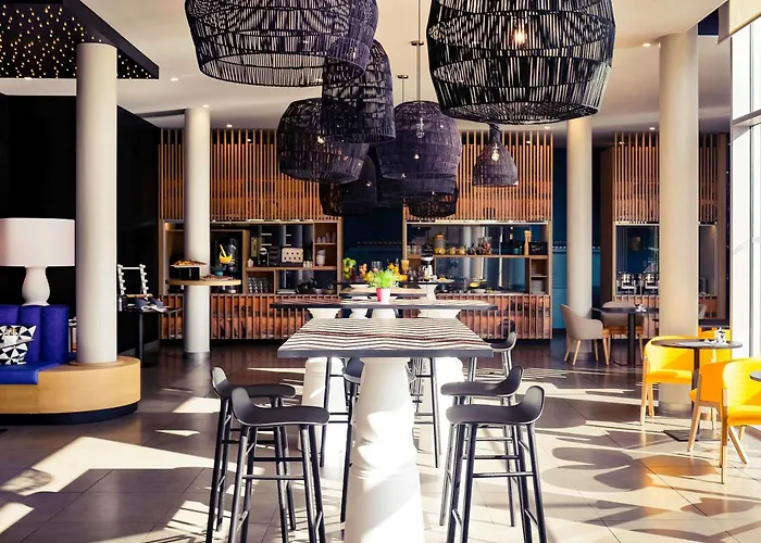 Mercure Lyon Eurexpo מלון 4*