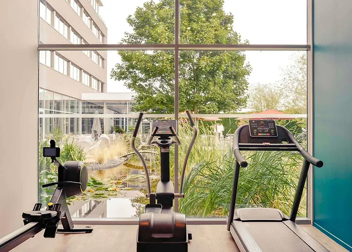 Otel Mercure Lyon Eurexpo Genas